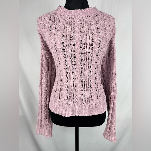 American Eagle Outfitters Sweaters - American Eagle Outfitters Pink Cable Knit Sweater